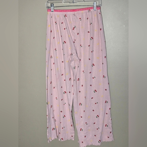 Messy Bun Just Chillin Cherry & Lemon Crop Top Pajama Set, Large - Picture 2 of 5